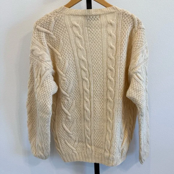 Vintage L.L. Bean Women's Cream Cable Knit Wool Fisherman Cardigan Sweater - Picture 5 of 11